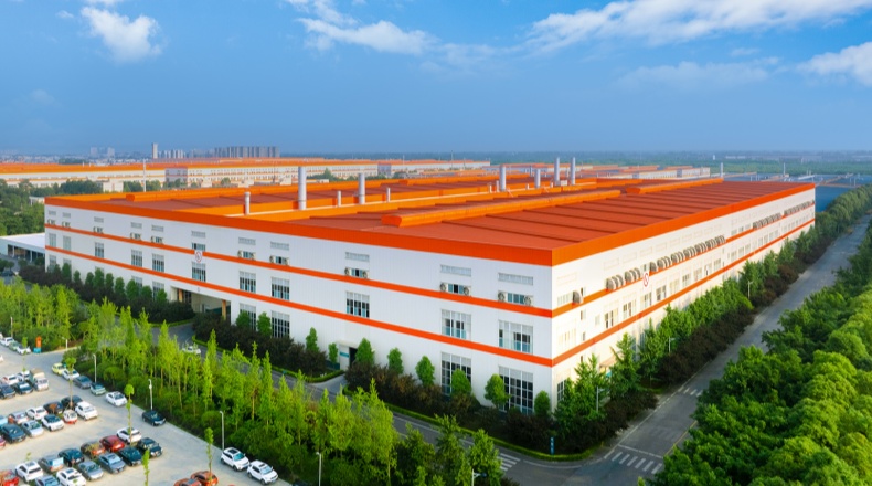 从生产到交付，全友以三位一体体系打通家居